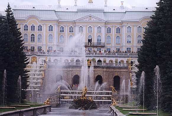 Каскад фонтанов Петродворца
